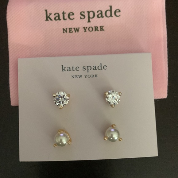 Kate Spade Rise & Shine Earrings Set of 2 (Cubic Zirconia/Glass Pearl)/Dust bag - Picture 3 of 5